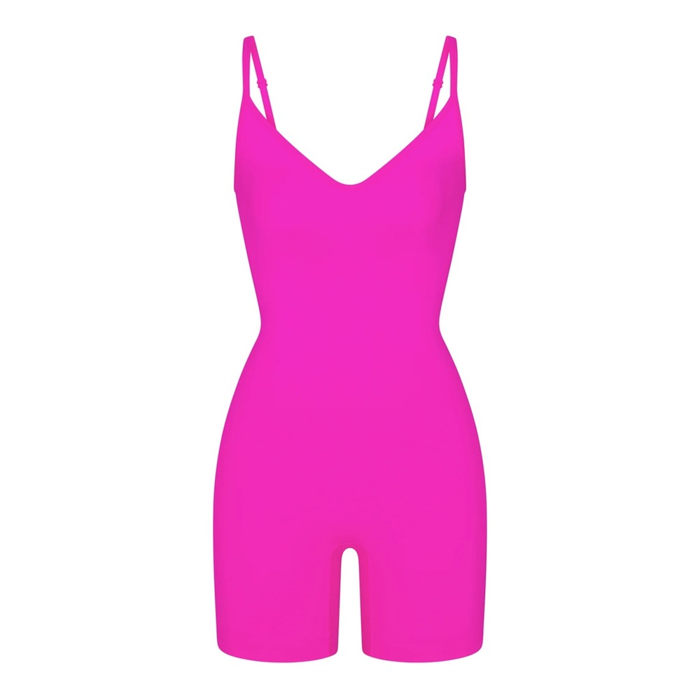 BNWT Skims Soft Smoothing Seamless Cami Onesie Fuchsia XL